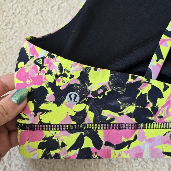 Lululemon Energy Bra *Medium Support, B–D Cups Inflect Floral Highlight Yellow - Picture 5 of 9